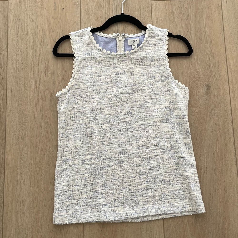 NWOT J.CREW light gray/blue scalloped tank in XS